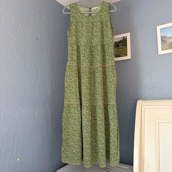Max Studio Green and White‎ Floral Flowy Sleeveless Maxi Dress, size M - Picture 2 of 7